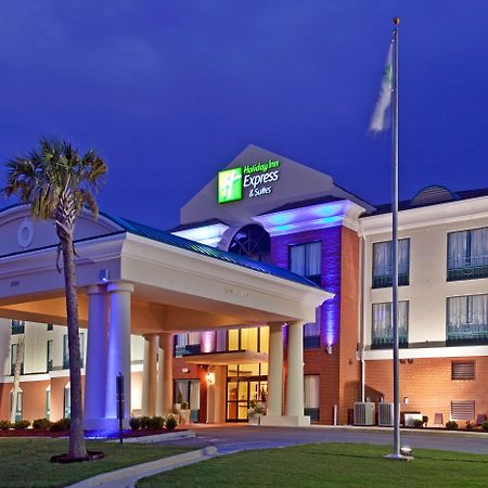 Holiday Inn Express Hotel & Suites Selma By Ihg Exterior photo