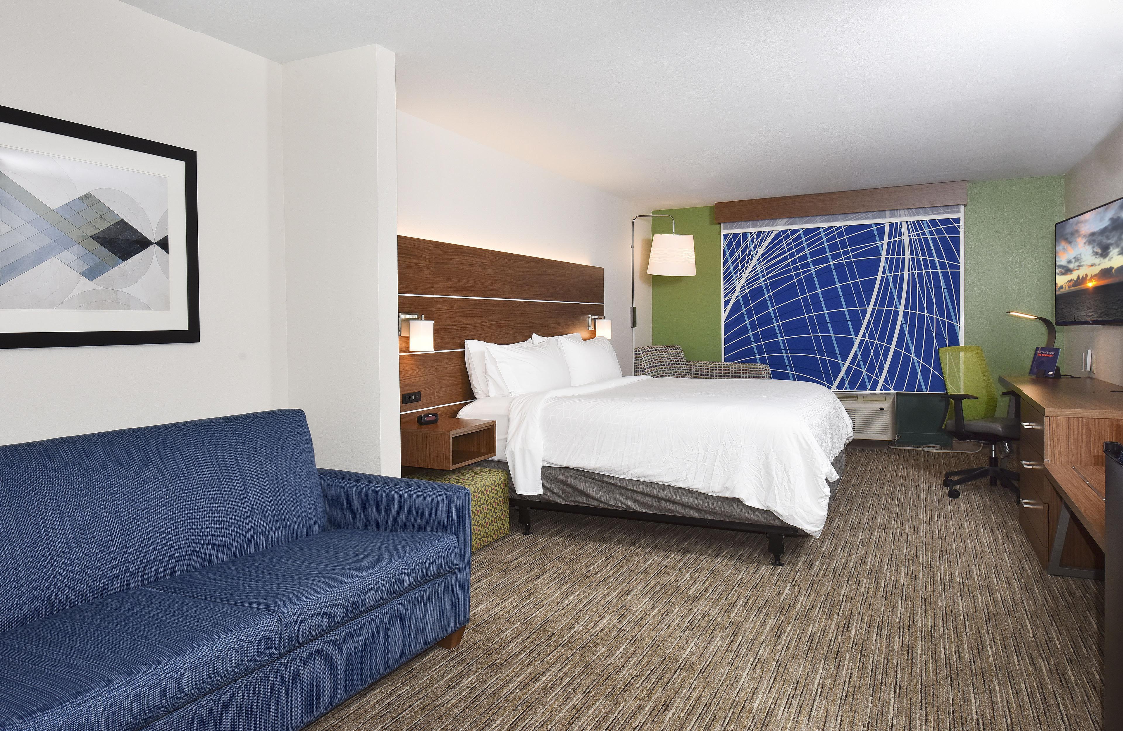 Holiday Inn Express Hotel & Suites Selma By Ihg Exterior photo