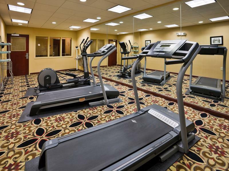 Holiday Inn Express Hotel & Suites Selma By Ihg Exterior photo